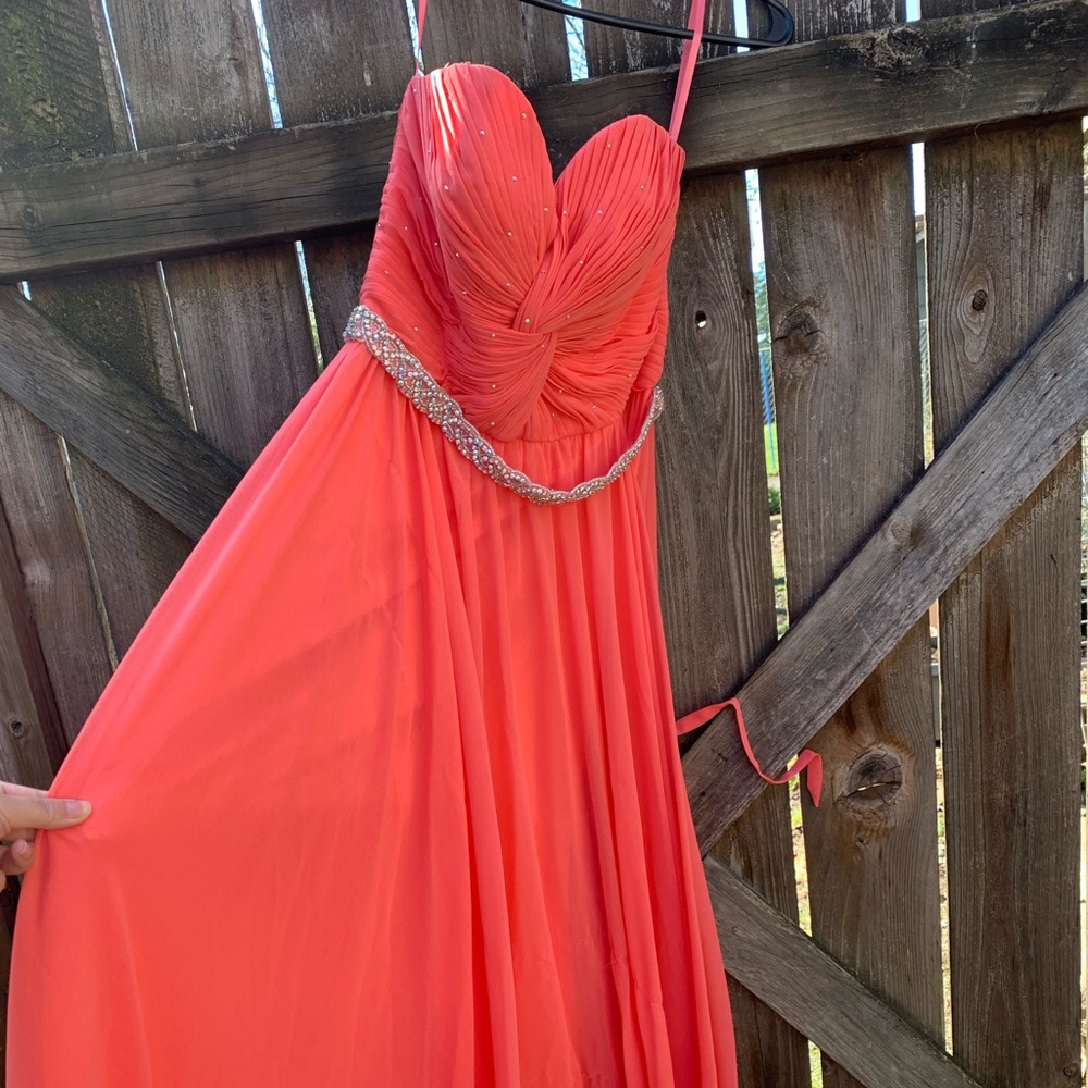Prom Dress - Picture 2 of 3